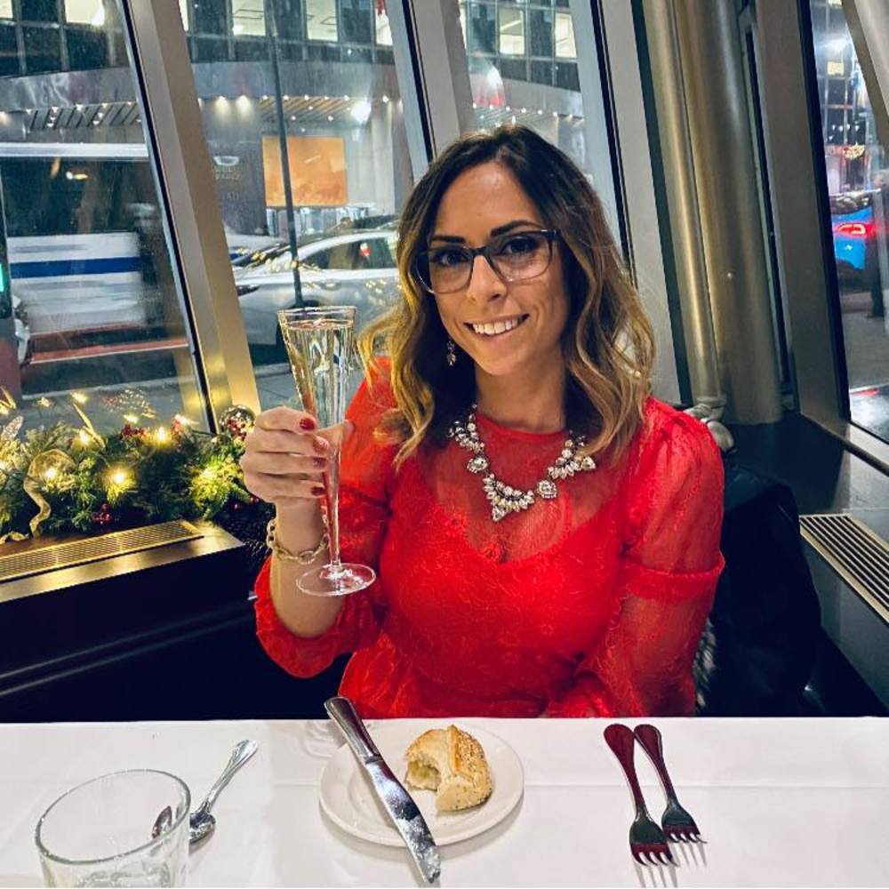 Meet your Posher, Sara